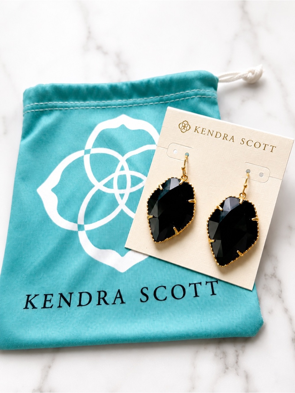 NEW! Kendra Scott Black and Gold Corley Drop Earrings RETIRED STYLE